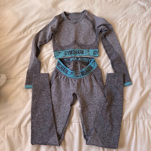 Gymshark Other - Gymshark flex leggings and crop top set (teal)
